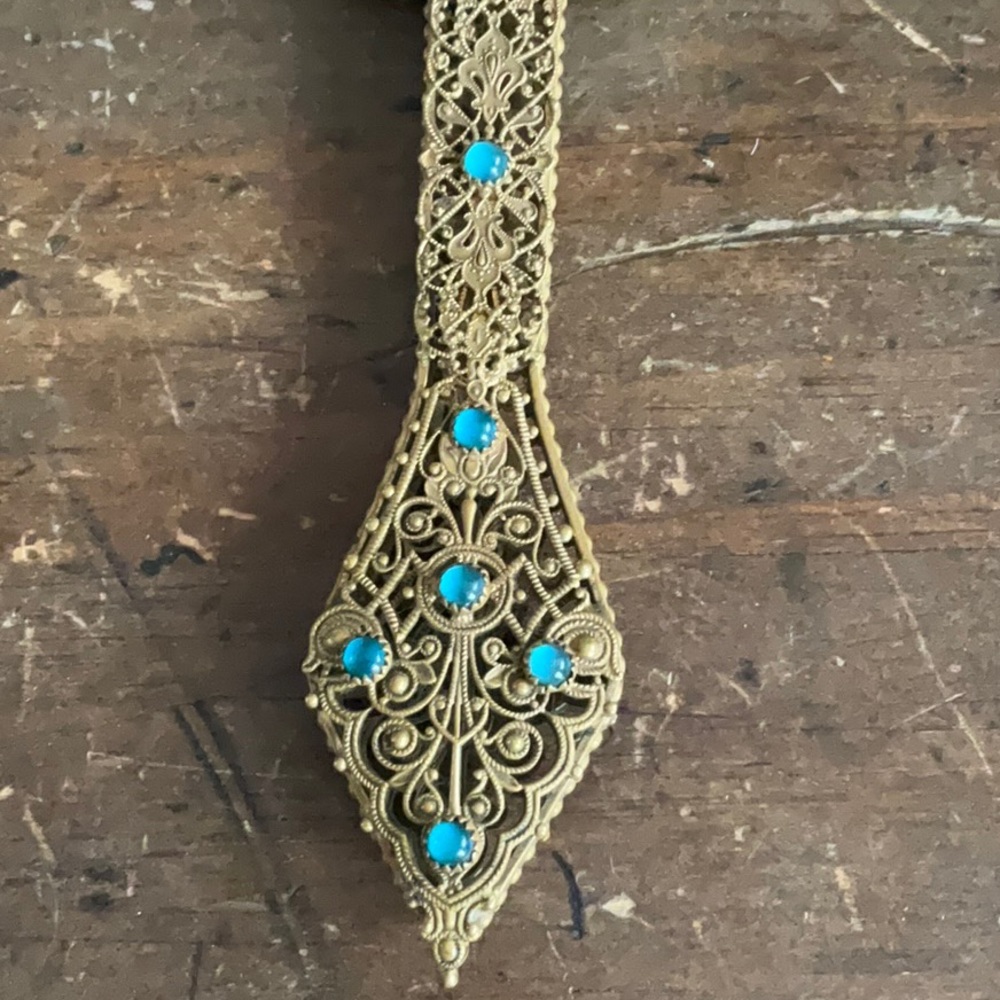 Beautiful Vintage Hand Mirror - Picture 6 of 6